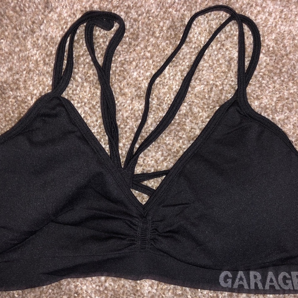 Garage Cross-back Sports Bra